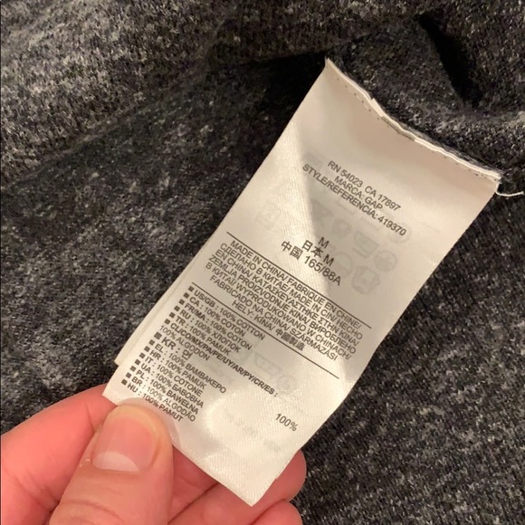 Gap cotton hoodie sweater - size medium - Picture 4 of 5